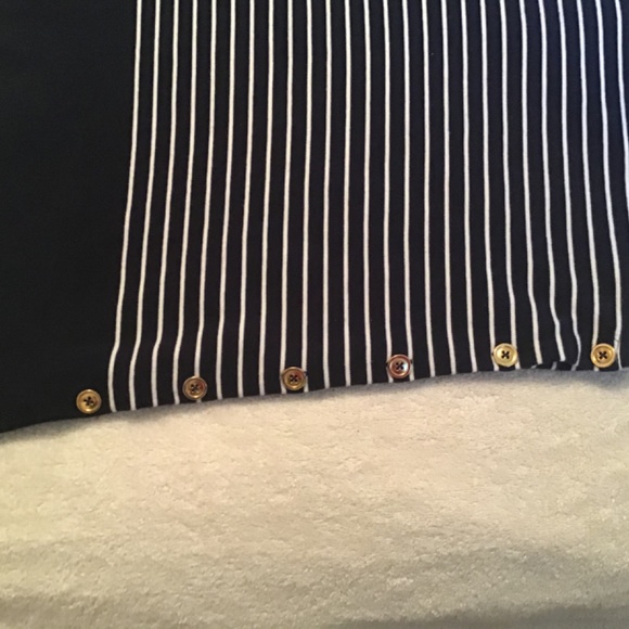 Jones New York navy blue and White Striped Top - Picture 5 of 9